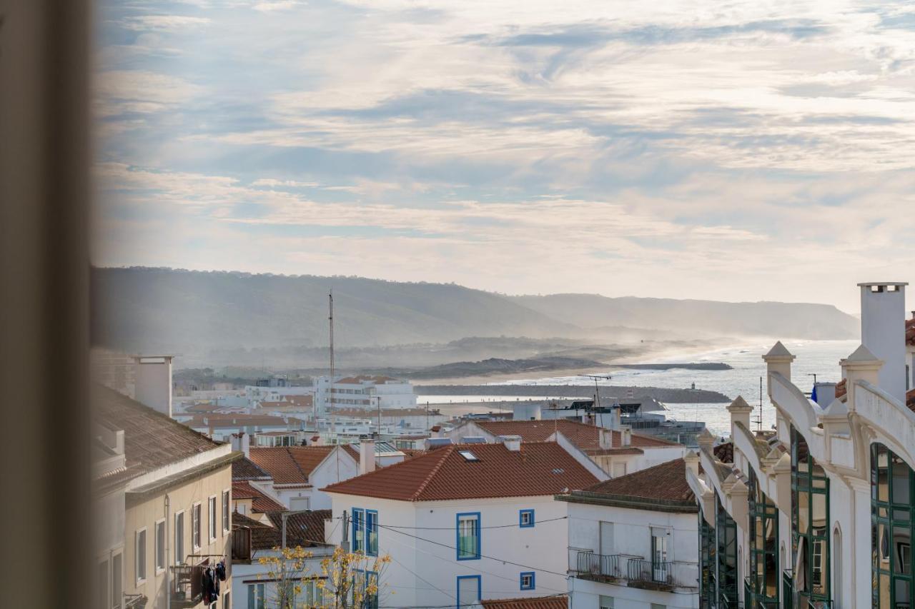 Dina'S Home At Nazare Beach Exterior foto